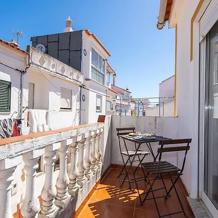C11 - Casa Dablim In بيت للعطل